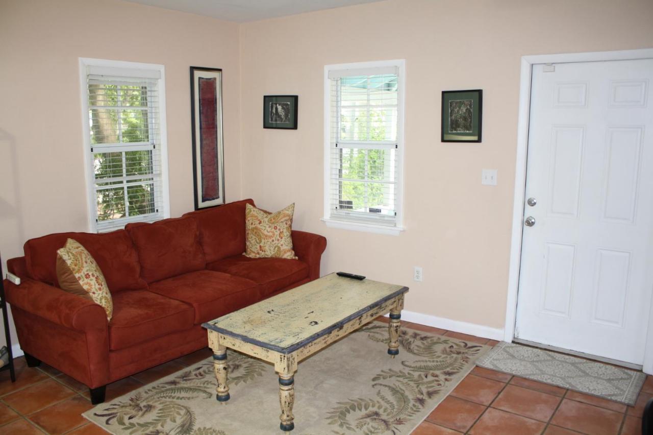 מיאמי Key West Style Historic Home In Coconut Grove Florida, The Blue House מראה חיצוני תמונה